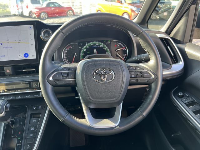 TOYOTA NOAH 4WD 2022