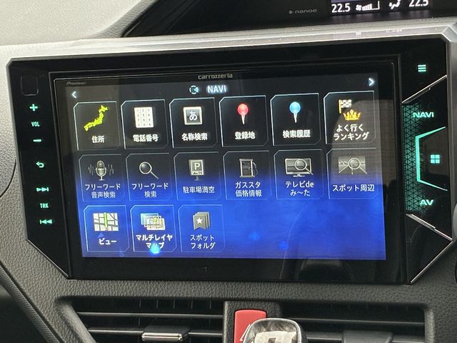 TOYOTA NOAH 4WD 2021