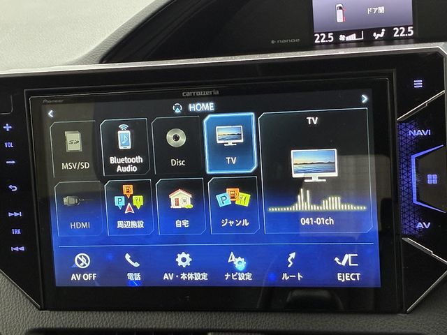 TOYOTA NOAH 4WD 2021