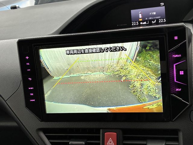 TOYOTA NOAH 4WD 2021