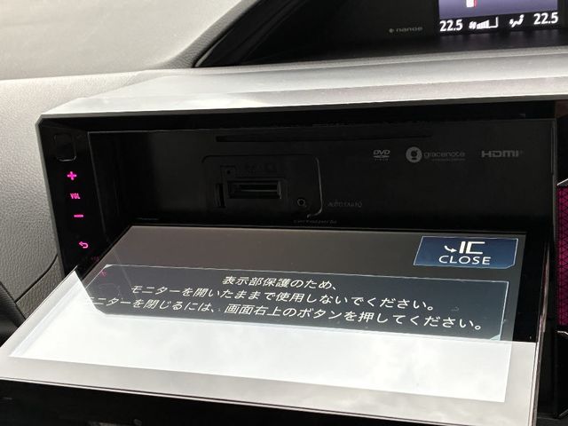 TOYOTA NOAH 4WD 2021