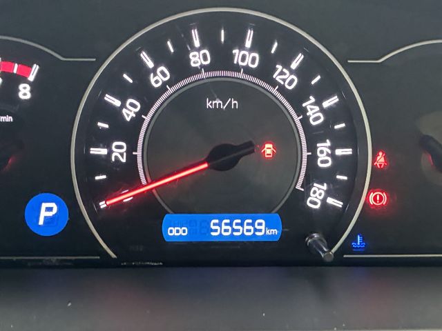 TOYOTA NOAH 4WD 2021