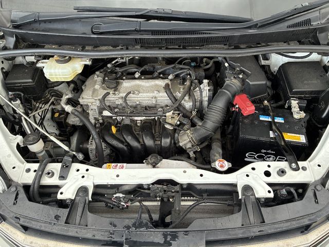 TOYOTA NOAH 4WD 2021