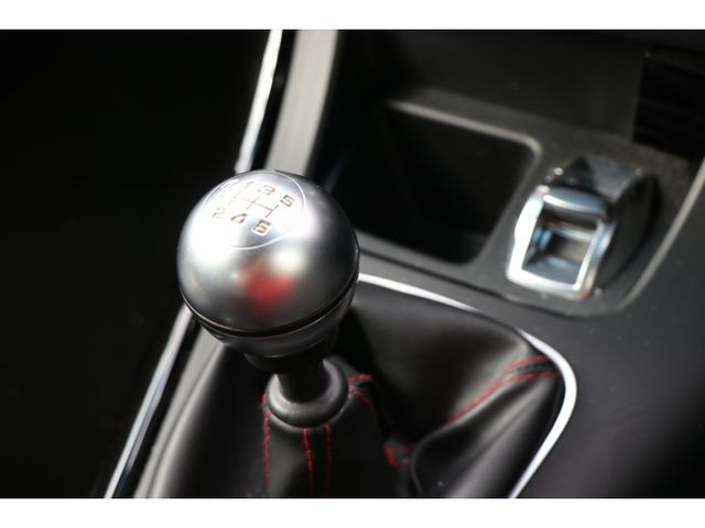 ALFAROMEO ALFAROMEO Giulietta 2012