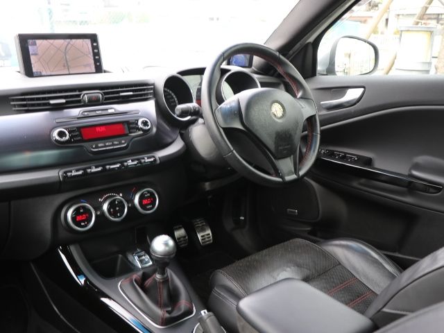 ALFAROMEO ALFAROMEO Giulietta 2012