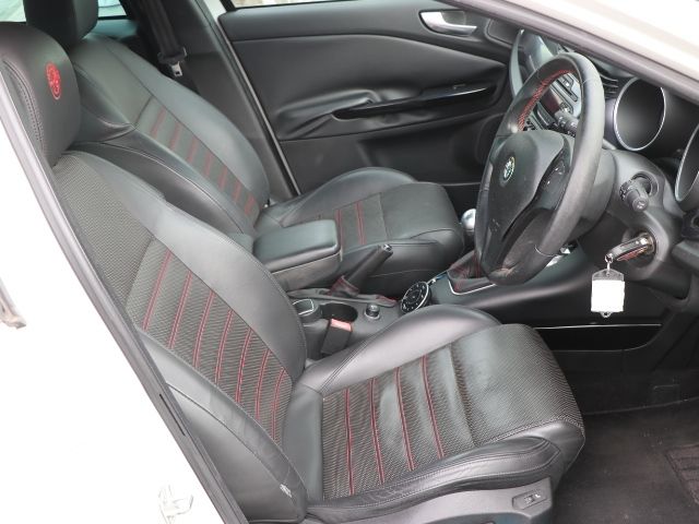 ALFAROMEO ALFAROMEO Giulietta 2012