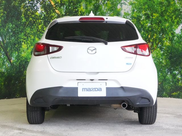 MAZDA DEMIO 2016
