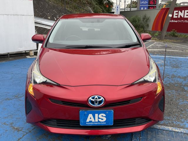 TOYOTA PRIUS 2016