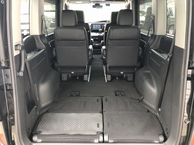 HONDA STEPWAGON SPADA 2016