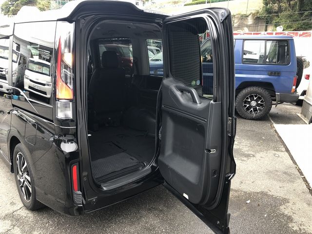 HONDA STEPWAGON SPADA 2016