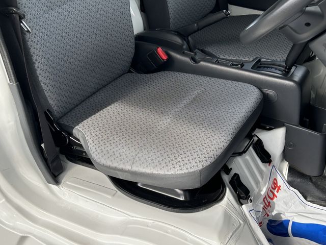 SUZUKI CARRY truck 2022