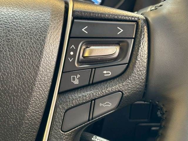 TOYOTA VELLFIRE 2016