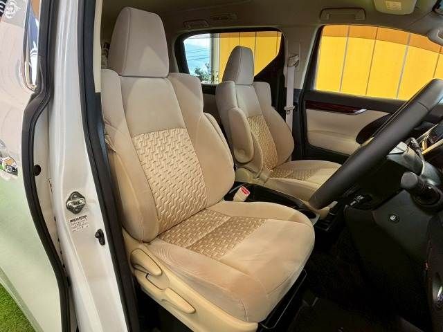 TOYOTA VELLFIRE 2016