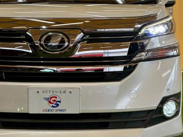 TOYOTA VELLFIRE 2016