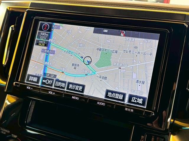 TOYOTA VELLFIRE 2016