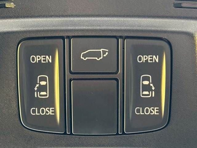 TOYOTA VELLFIRE 2016