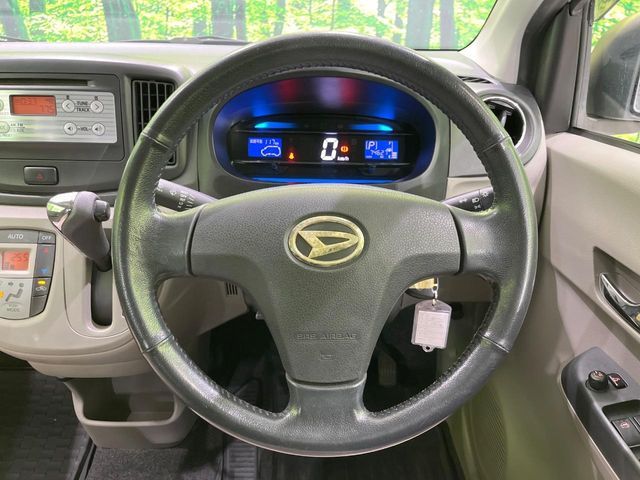 DAIHATSU MIRA e:S 2013