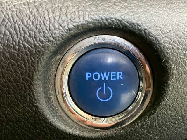 TOYOTA SIENTA HYBRID 2020