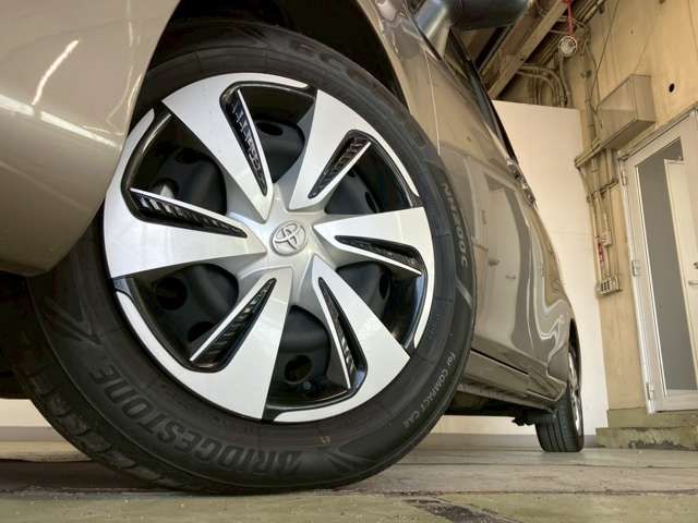 TOYOTA SIENTA HYBRID 2020