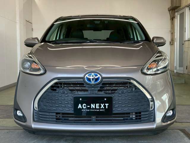 TOYOTA SIENTA HYBRID 2020