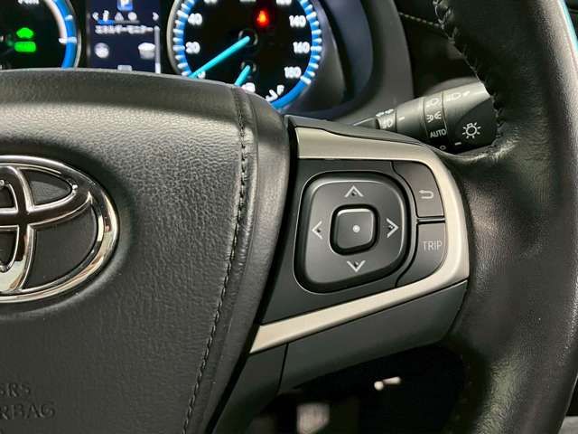 TOYOTA HARRIER HYBRID 2014