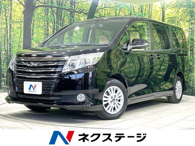 TOYOTA NOAH 2014