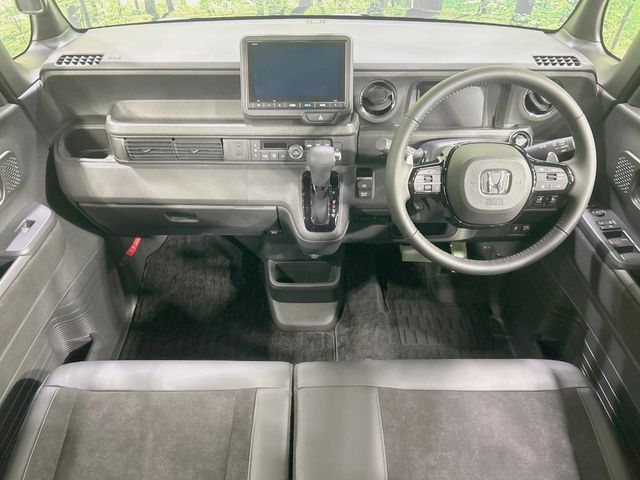 HONDA N BOX CUSTOM 2024