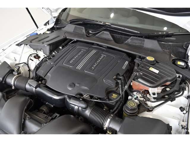 JAGUAR JAGUAR XJseries sedan 2015