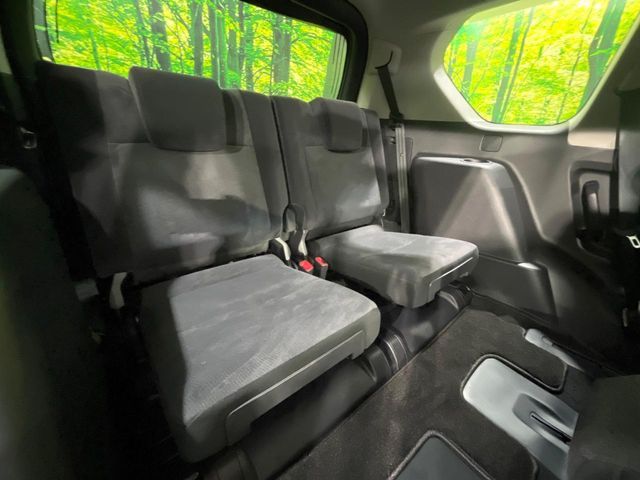 TOYOTA LANDCRUISER PRADO 2023