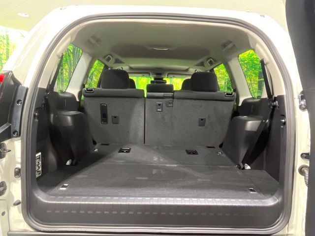 TOYOTA LANDCRUISER PRADO 2023