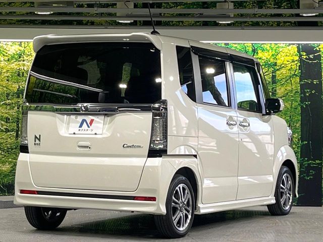 HONDA N BOX CUSTOM 2016