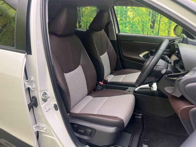 TOYOTA YARIS CROSS HYBRID 2022