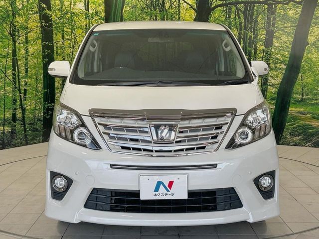 TOYOTA ALPHARD 2013