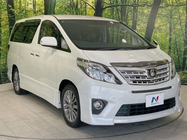 TOYOTA ALPHARD 2013
