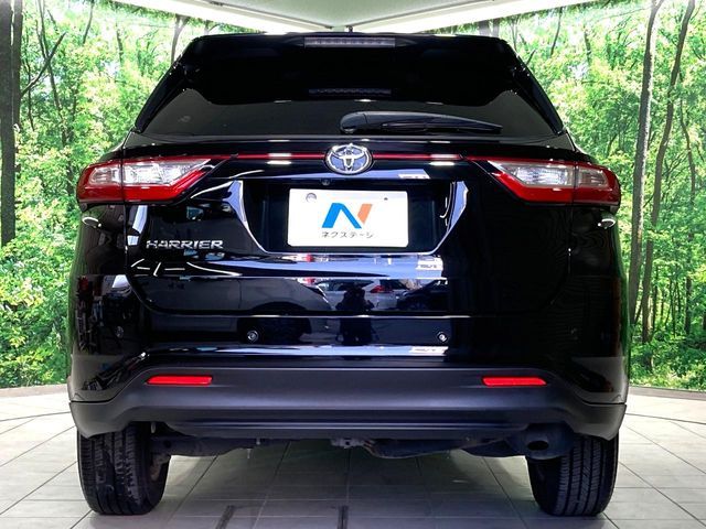 TOYOTA HARRIER 2WD 2017