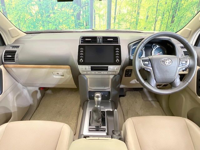 TOYOTA LANDCRUISER PRADO 2023