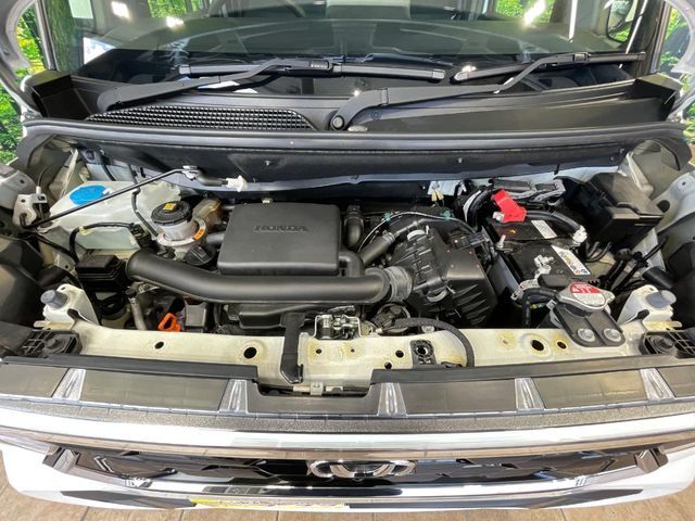 HONDA N BOX CUSTOM 2024