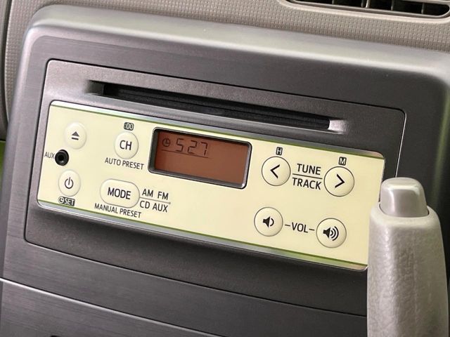 TOYOTA PIXIS SPACE 2014