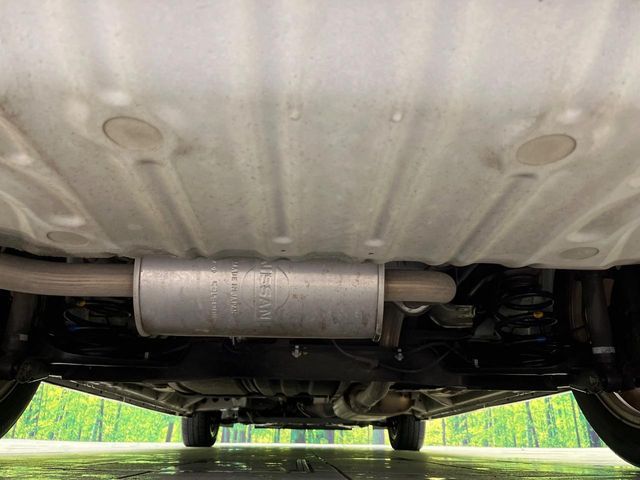 NISSAN SERENA  S-HYBRID 2012