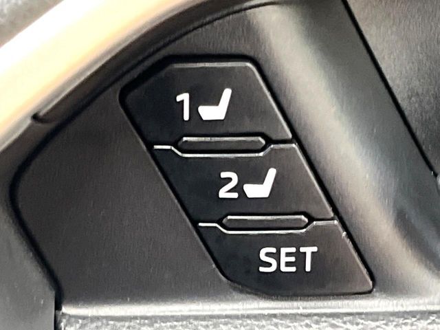 TOYOTA RAV4 4WD 2021