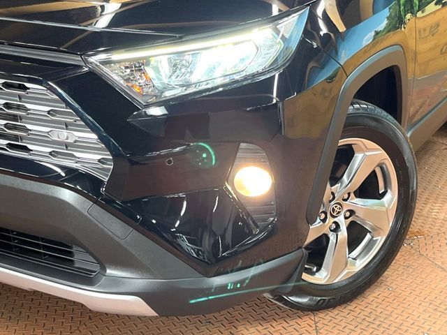 TOYOTA RAV4 4WD 2021