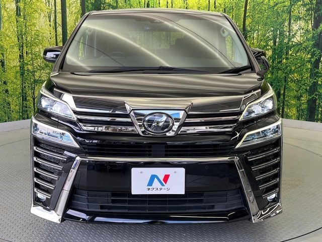 TOYOTA VELLFIRE 2019