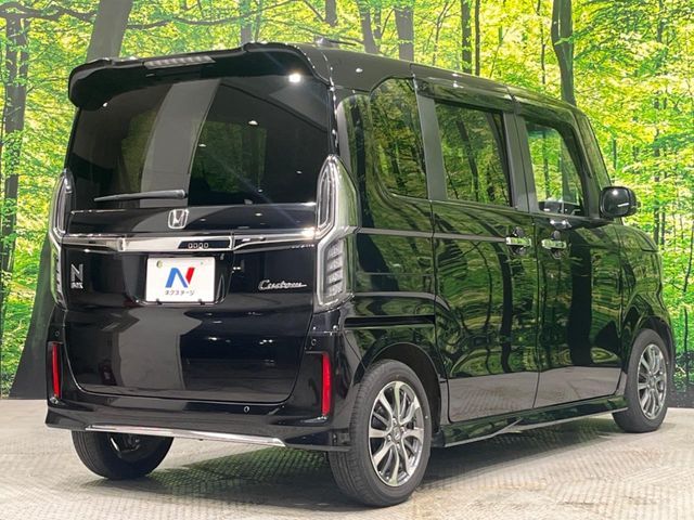 HONDA N BOX CUSTOM 2022