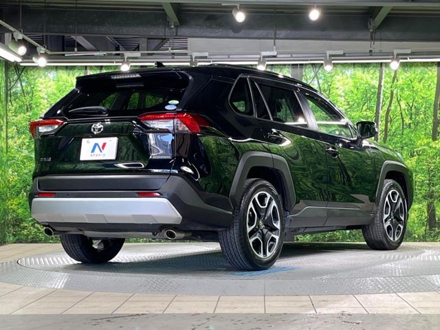 TOYOTA RAV4 4WD 2019