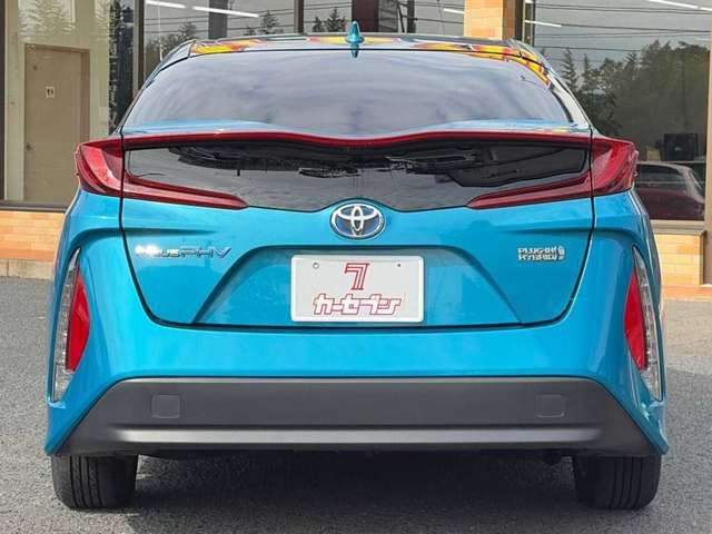 TOYOTA PRIUS PHV 2017