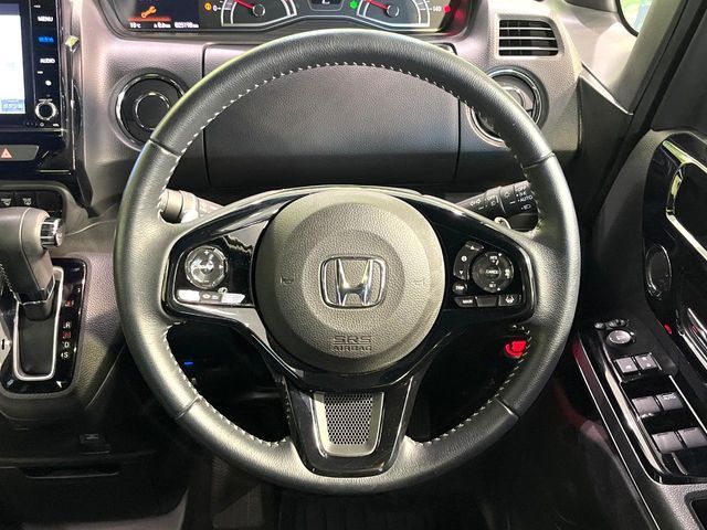 HONDA N BOX CUSTOM 2021