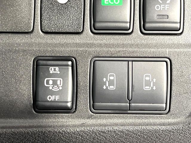 NISSAN SERENA  S-HYBRID 2018