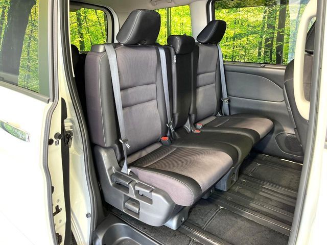 NISSAN SERENA  S-HYBRID 2018