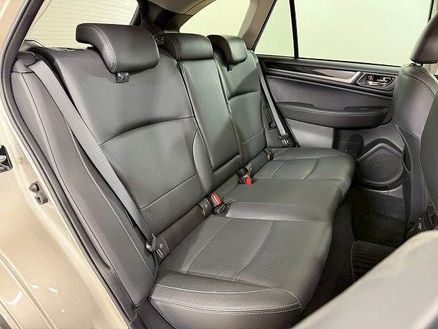 SUBARU LEGACY OUTBACK 2018