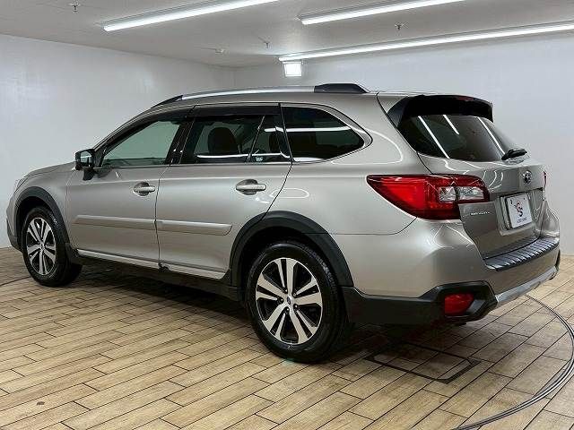 SUBARU LEGACY OUTBACK 2018